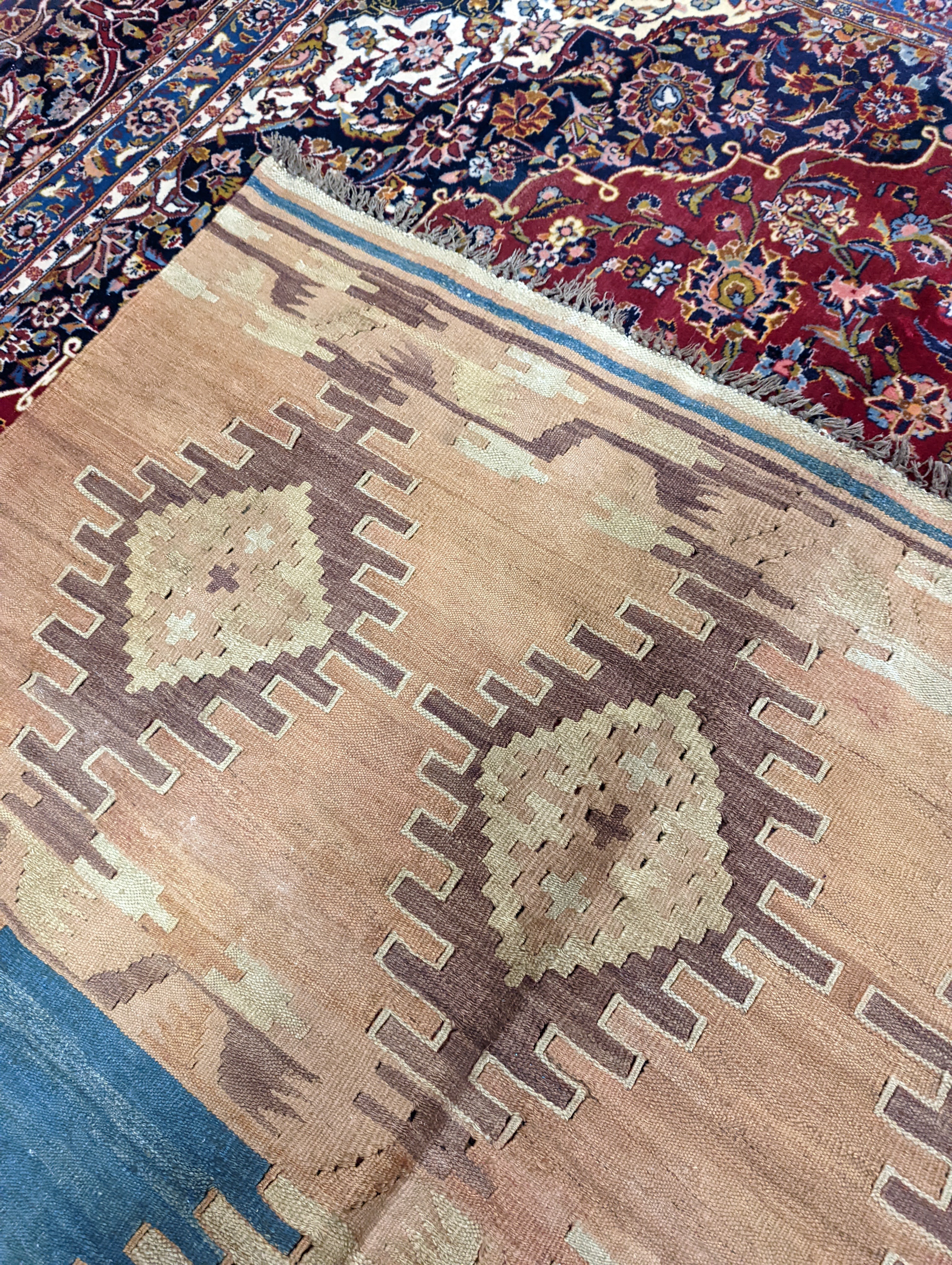 An Afghan Kelim flatweave carpet, 192 x 150cm